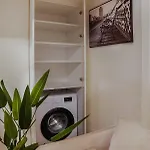 Greenlight Gallery By Nw Apartment
