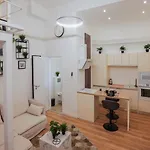 Greenlight Gallery By Nw Apartment Budapest